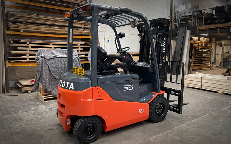 Electric forklift added to our fleet