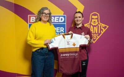J Carey Design Continue as Sponsor of Huddersfield Giants Women for 2026 Season